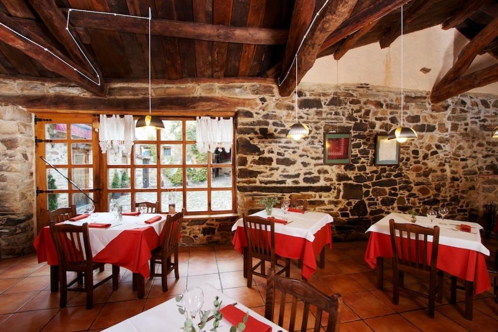Santa Colomba de Somoza Casa Pepa Hotel Rural מראה חיצוני תמונה