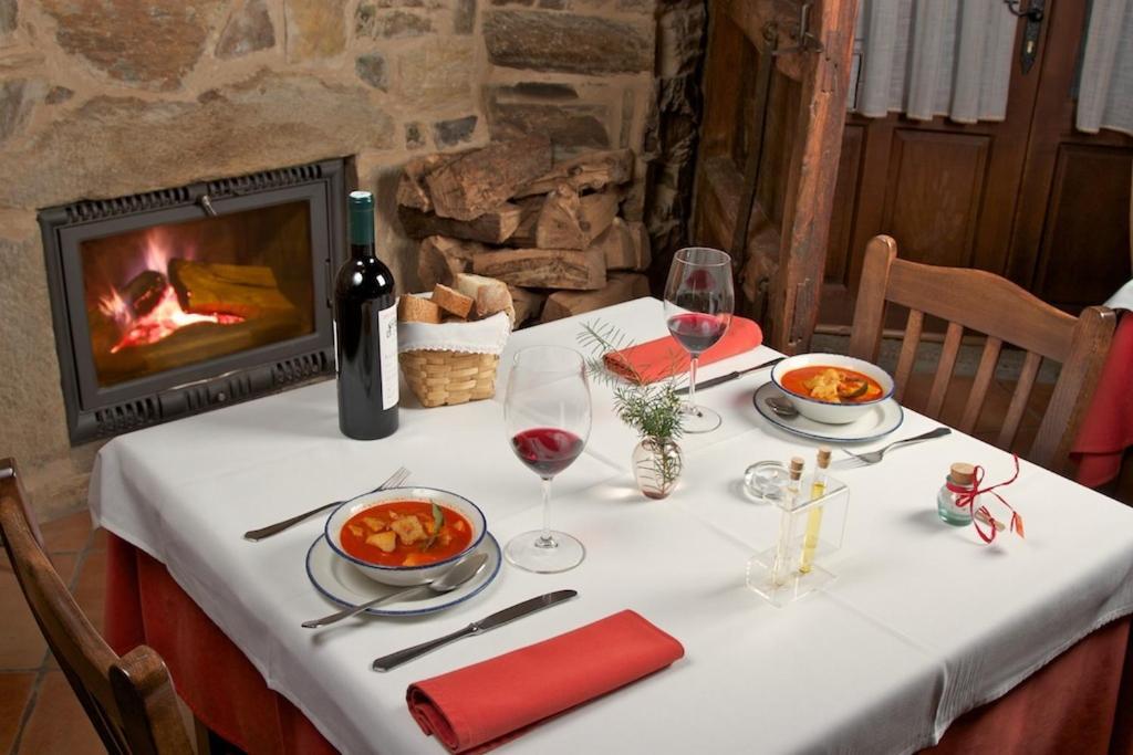 Santa Colomba de Somoza Casa Pepa Hotel Rural מראה חיצוני תמונה