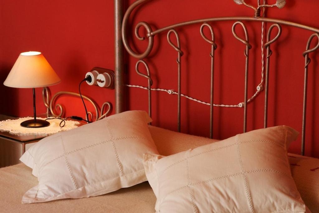 Santa Colomba de Somoza Casa Pepa Hotel Rural חדר תמונה